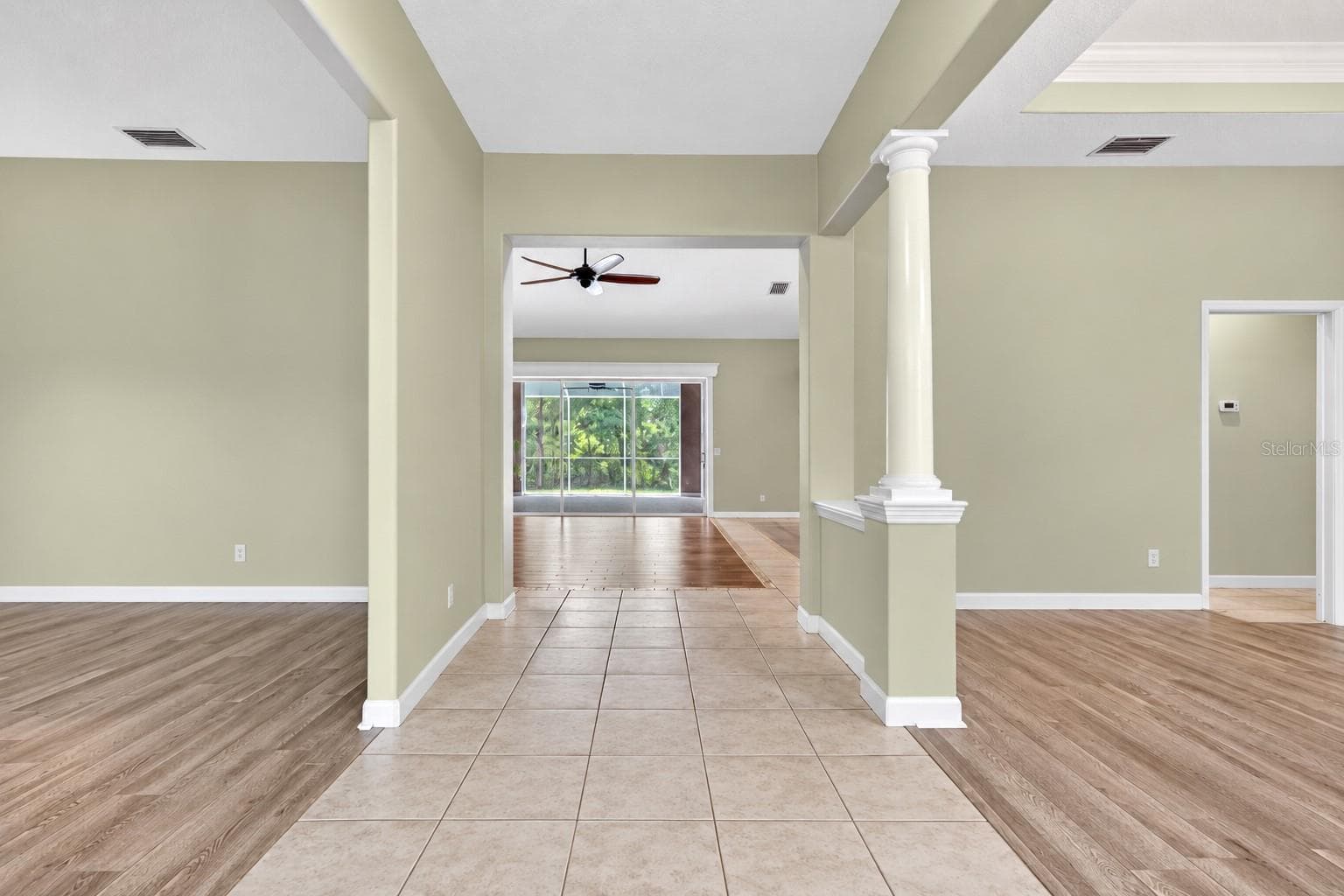 Single Family Residence at 6130 BRIDLEFORD DR, WESLEY CHAPEL, photo 8 of 49