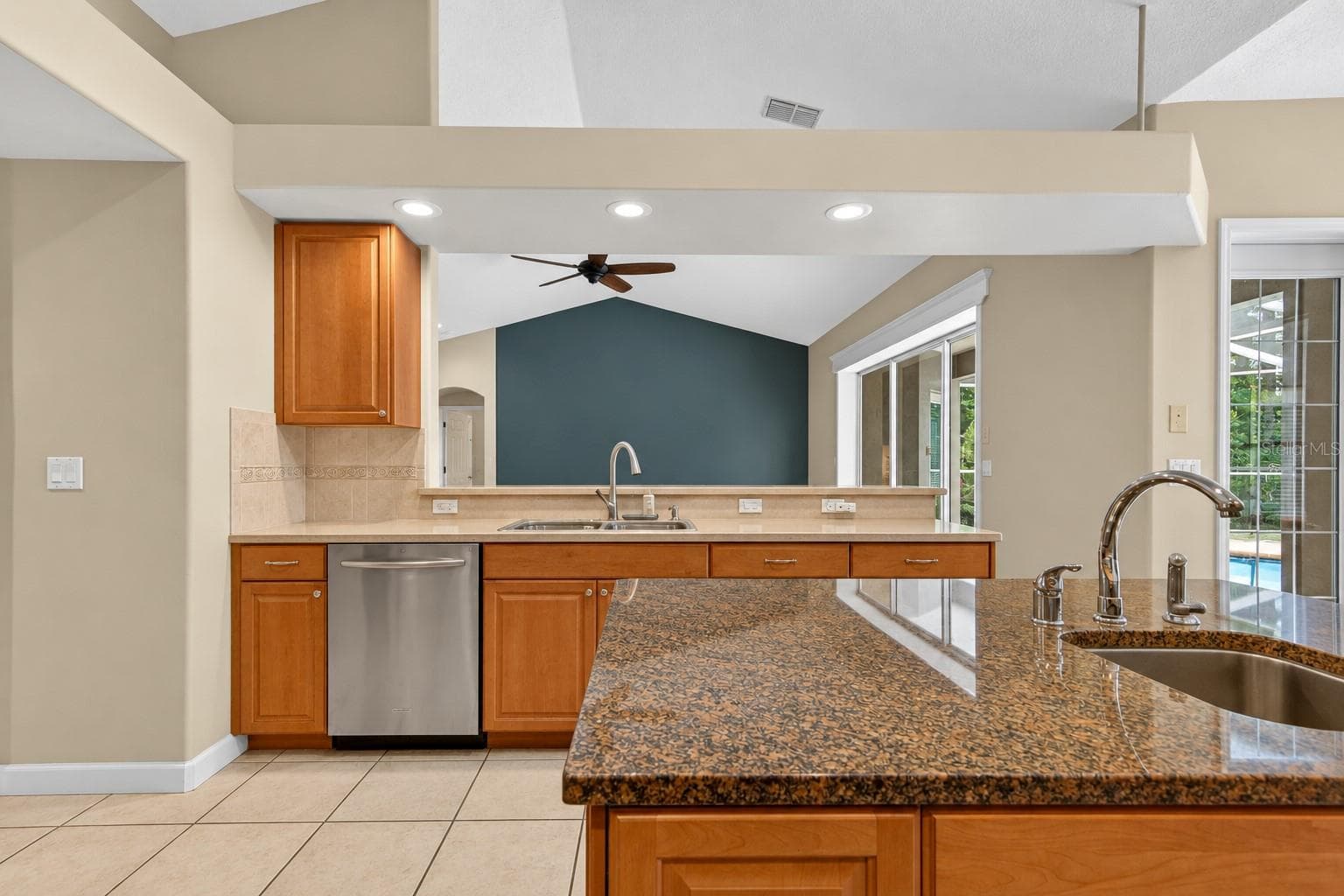 Single Family Residence at 6130 BRIDLEFORD DR, WESLEY CHAPEL, photo 17 of 49