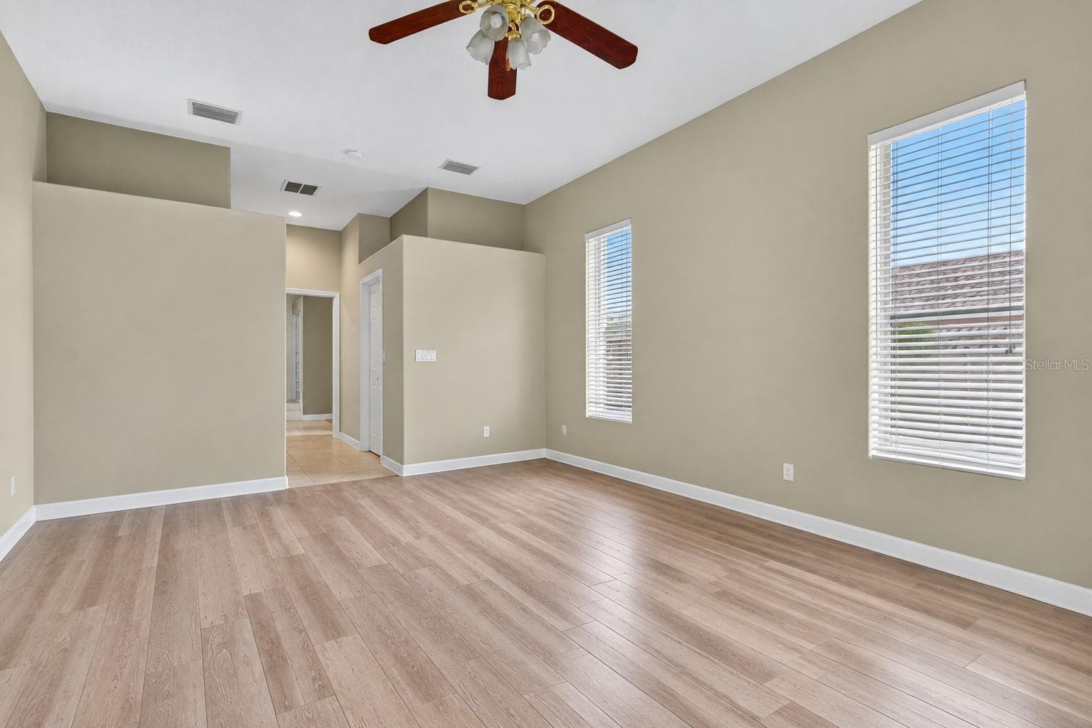 Single Family Residence at 6130 BRIDLEFORD DR, WESLEY CHAPEL, photo 22 of 49