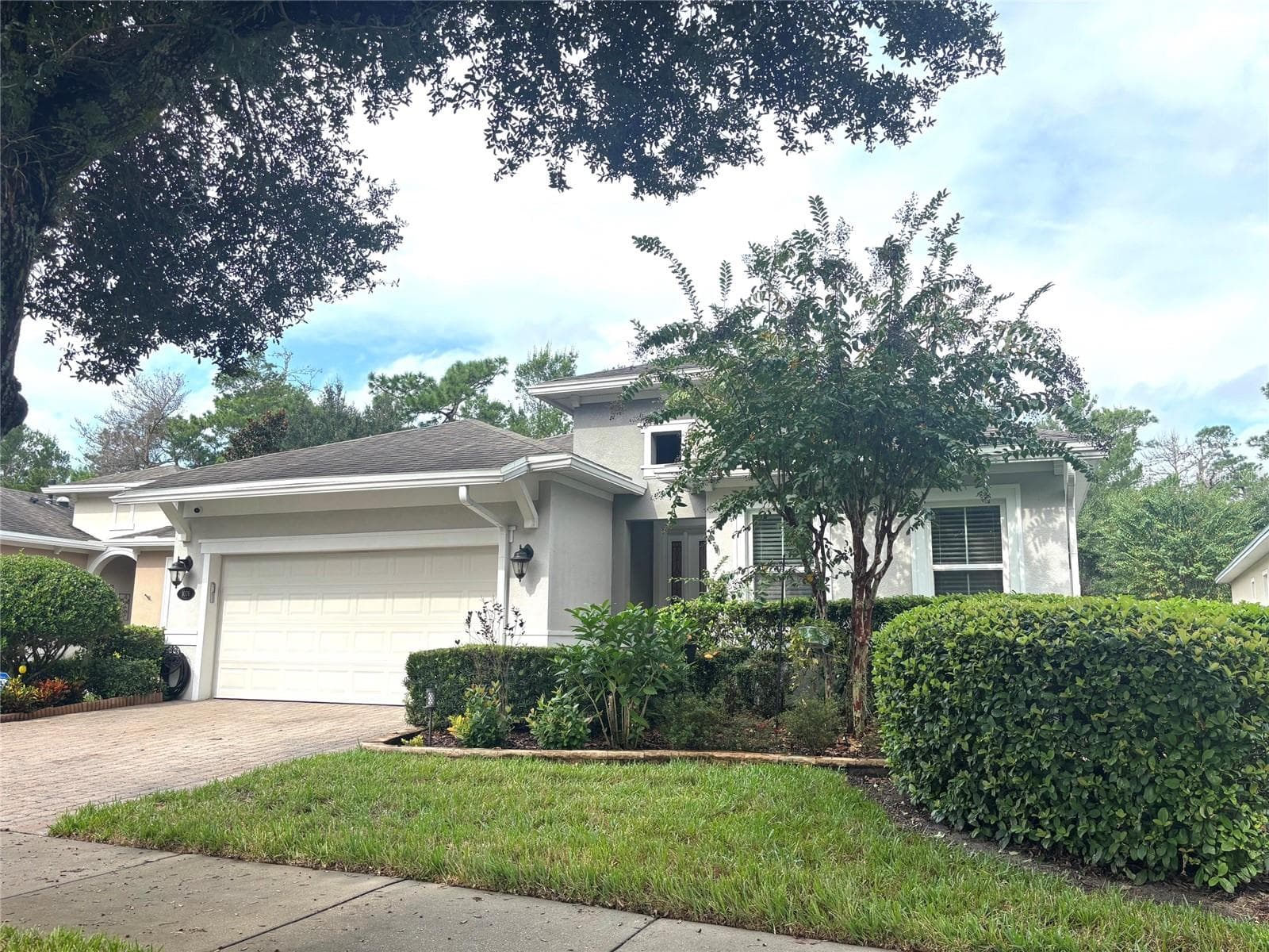 1076 GARDENSHIRE LN