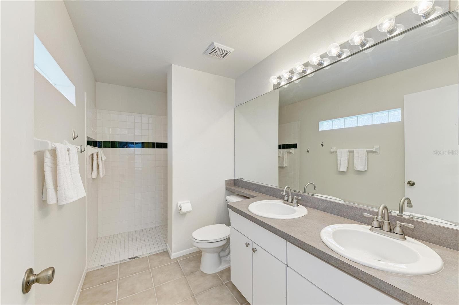 Primary Bath - 4515 50TH DR W, BRADENTON