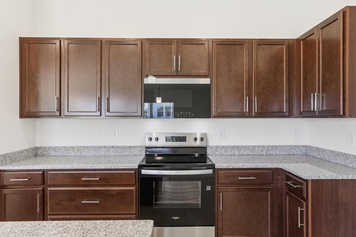 Single Family Residence at 1516 KAYLA CIR, LAKE WALES, photo 8 of 20