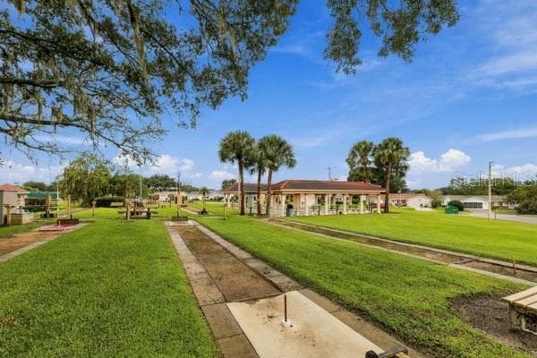 Single Family Residence at 17565 SE 102ND AVE, SUMMERFIELD, photo 47 of 50