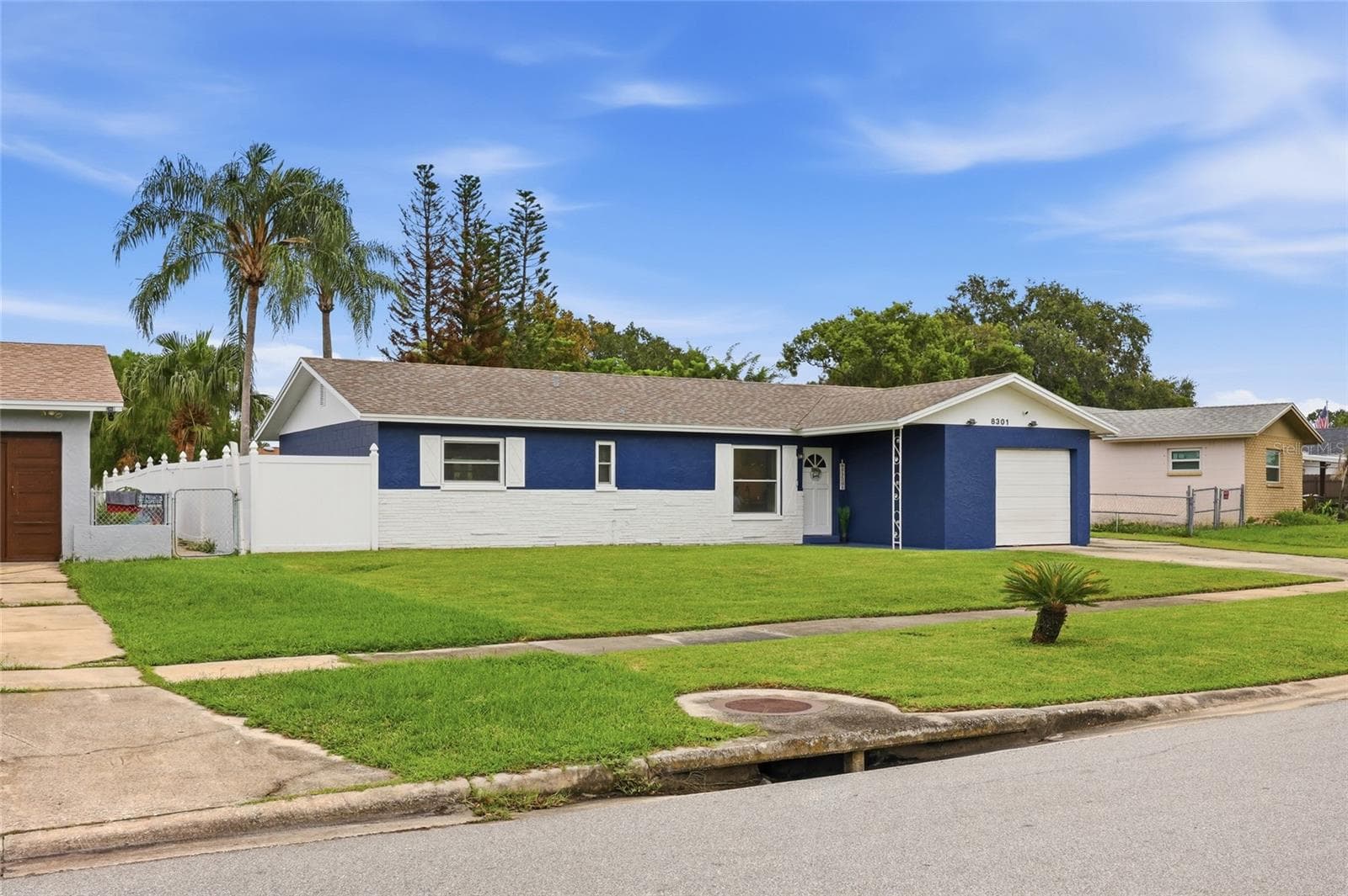 Single Family Residence at 8301 SARNOW DR, ORLANDO, photo 2 of 31