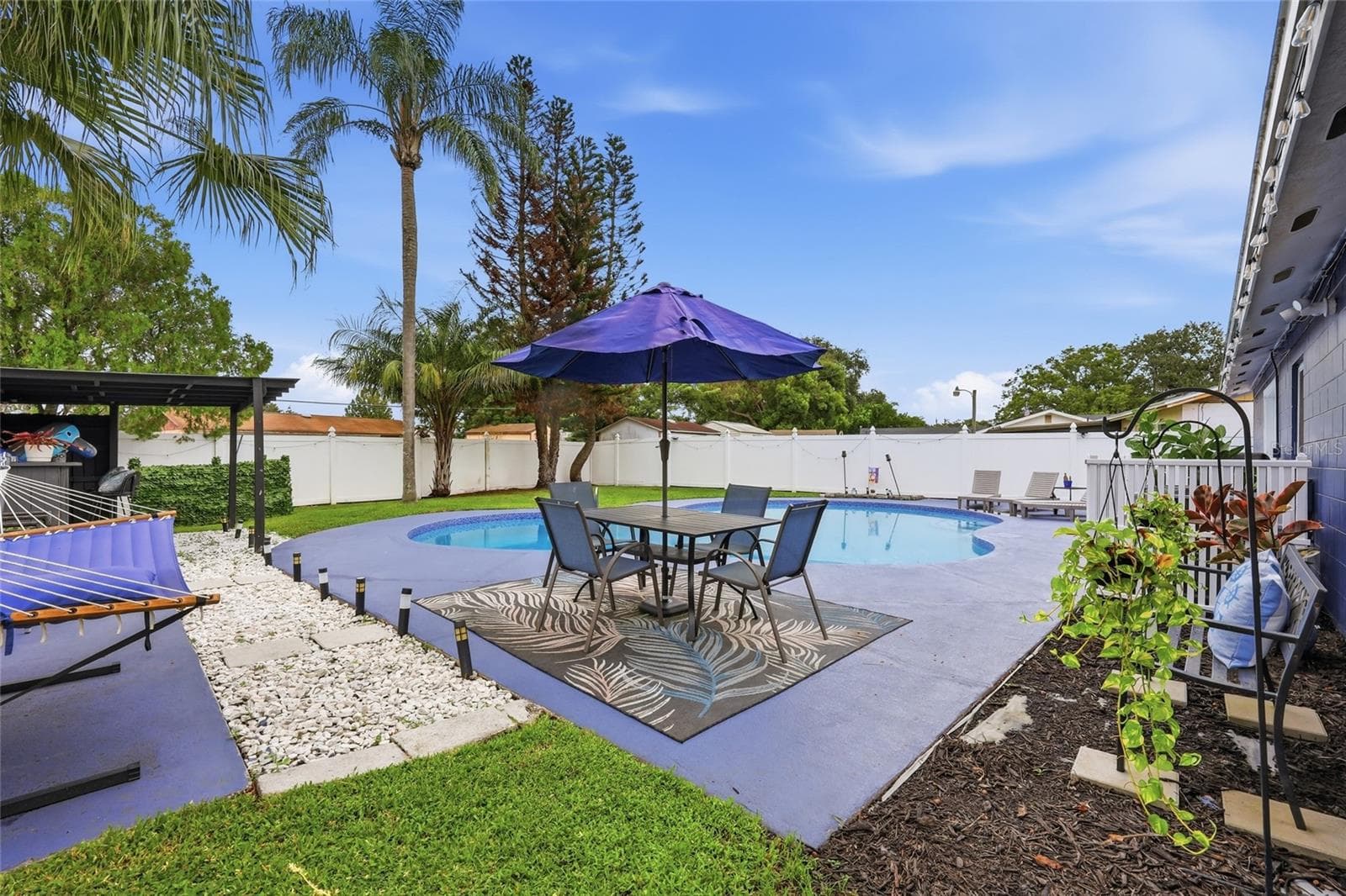 Single Family Residence at 8301 SARNOW DR, ORLANDO, photo 17 of 31