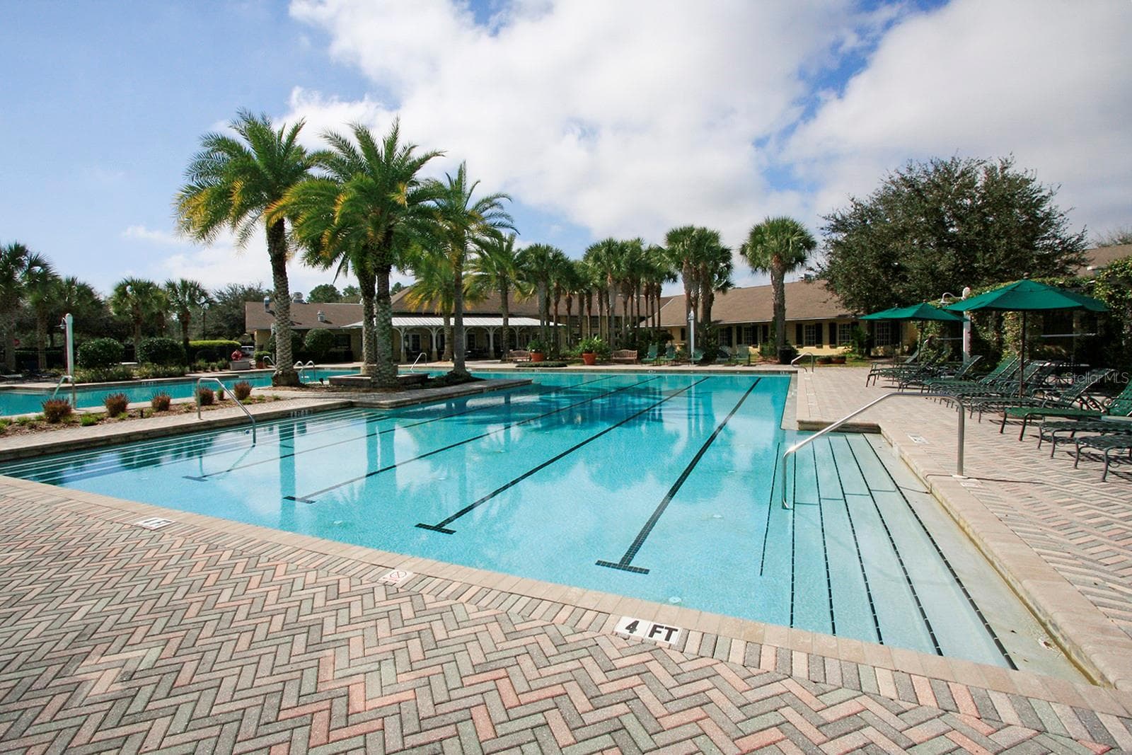 Victoria Gardens private resort style heated pool - 1305 HAYTON AVE., DELAND