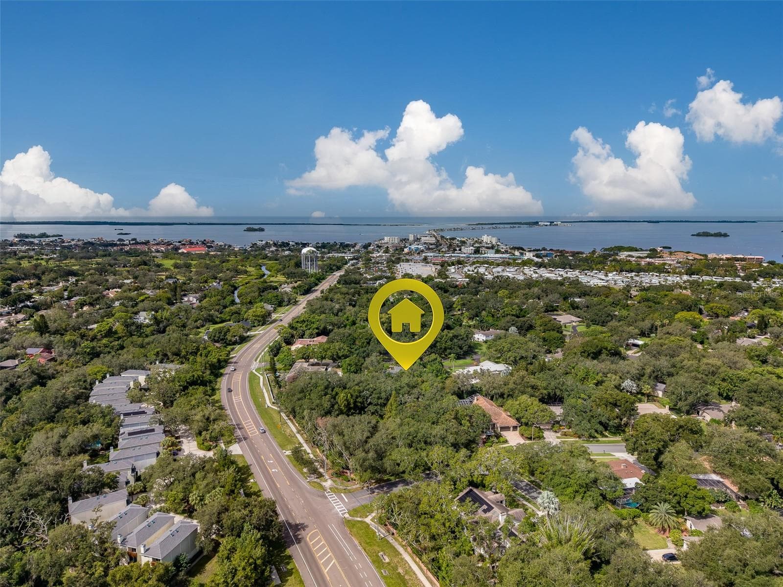 Single Family Residence at 3 BIRDIE LN, PALM HARBOR, photo 2 of 57