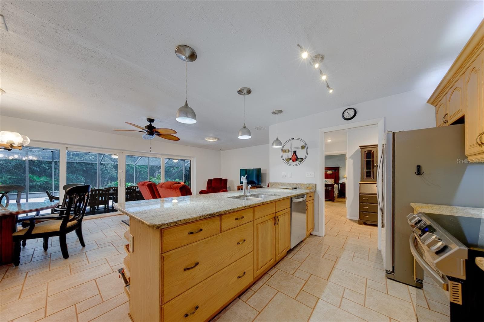 Single Family Residence at 3 BIRDIE LN, PALM HARBOR, photo 14 of 57