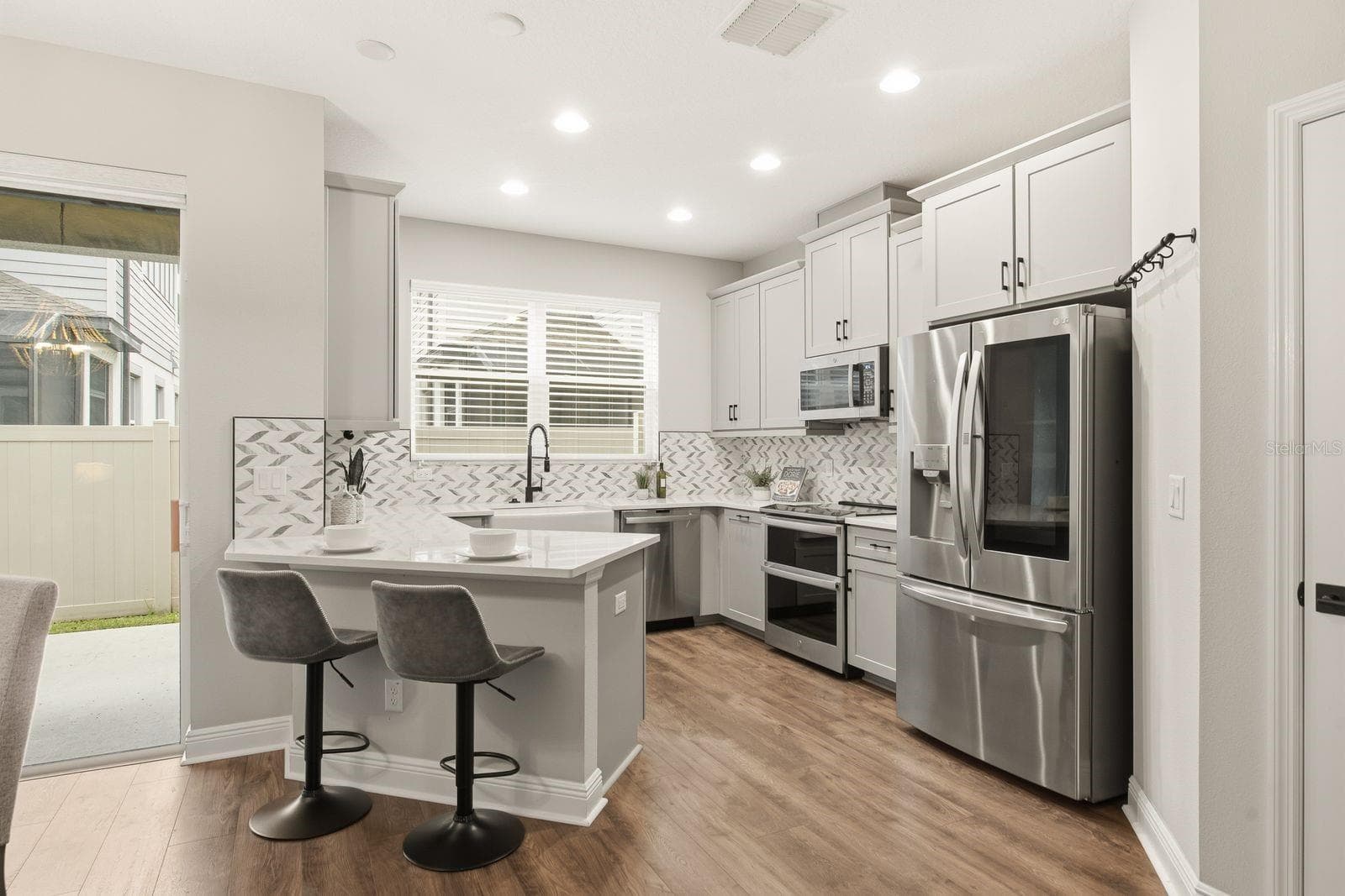 Single Family Residence at 2432 FOGGY CREEK CIR, CLEARWATER, photo 12 of 45