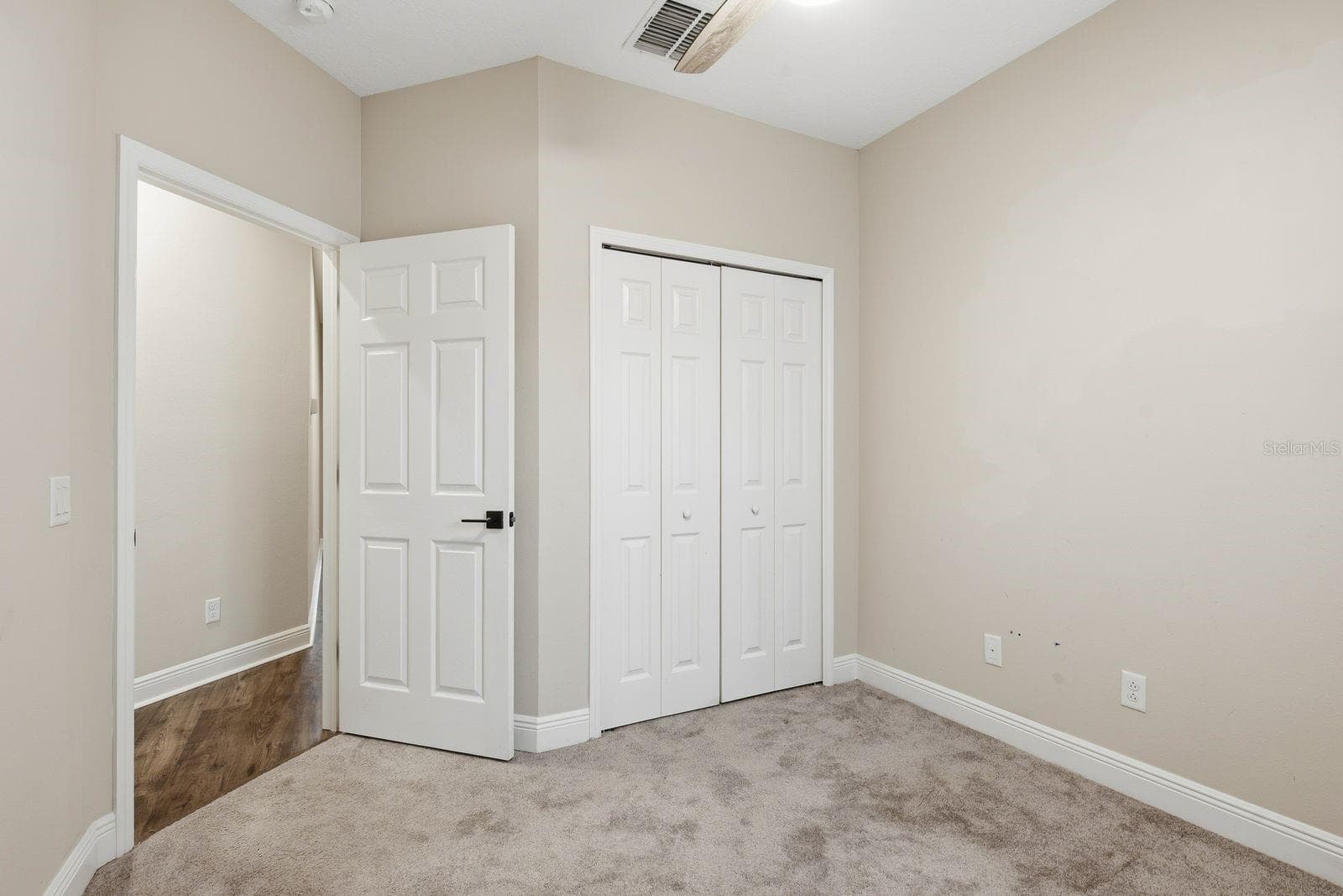 Single Family Residence at 2432 FOGGY CREEK CIR, CLEARWATER, photo 29 of 45