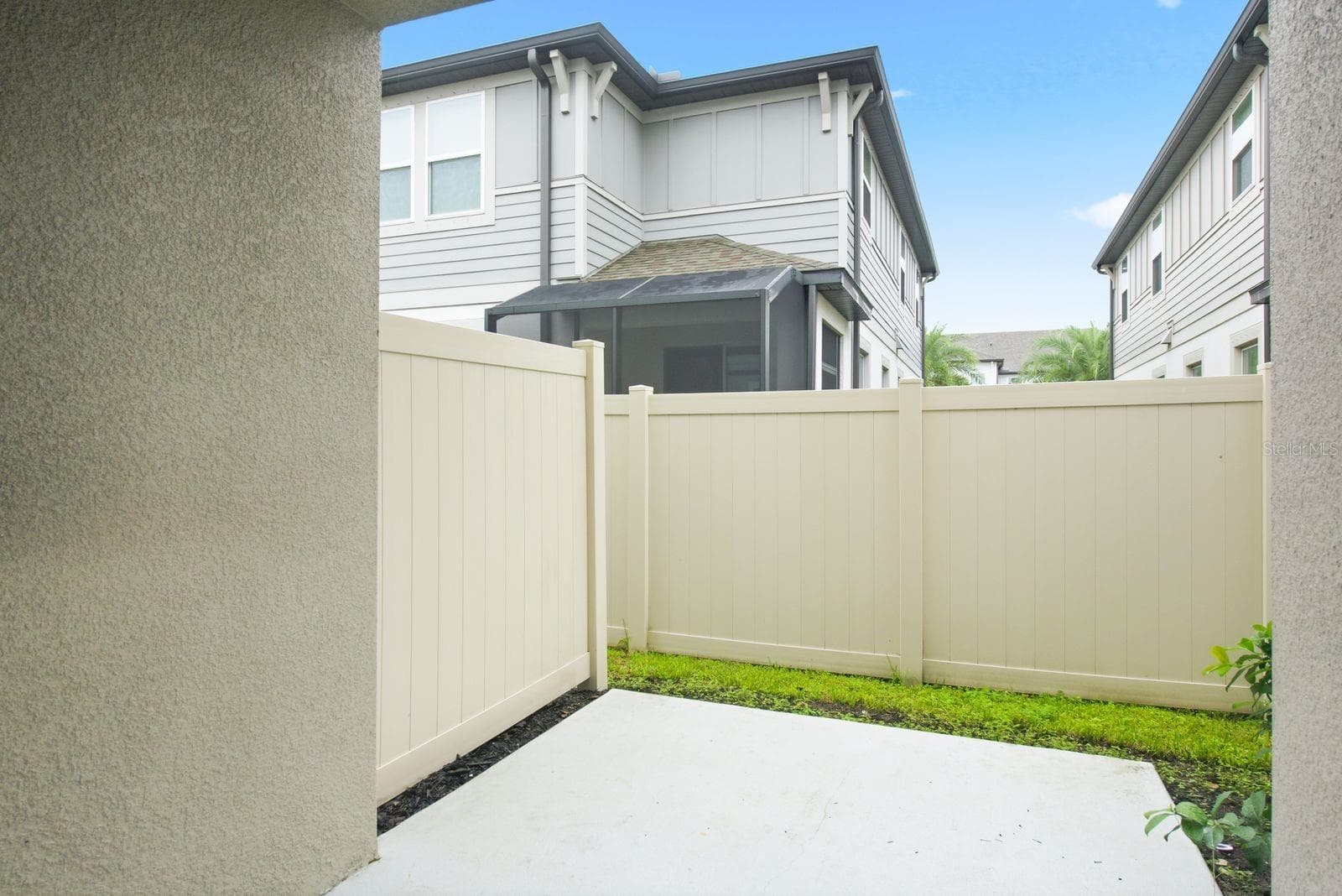 Single Family Residence at 2432 FOGGY CREEK CIR, CLEARWATER, photo 34 of 45