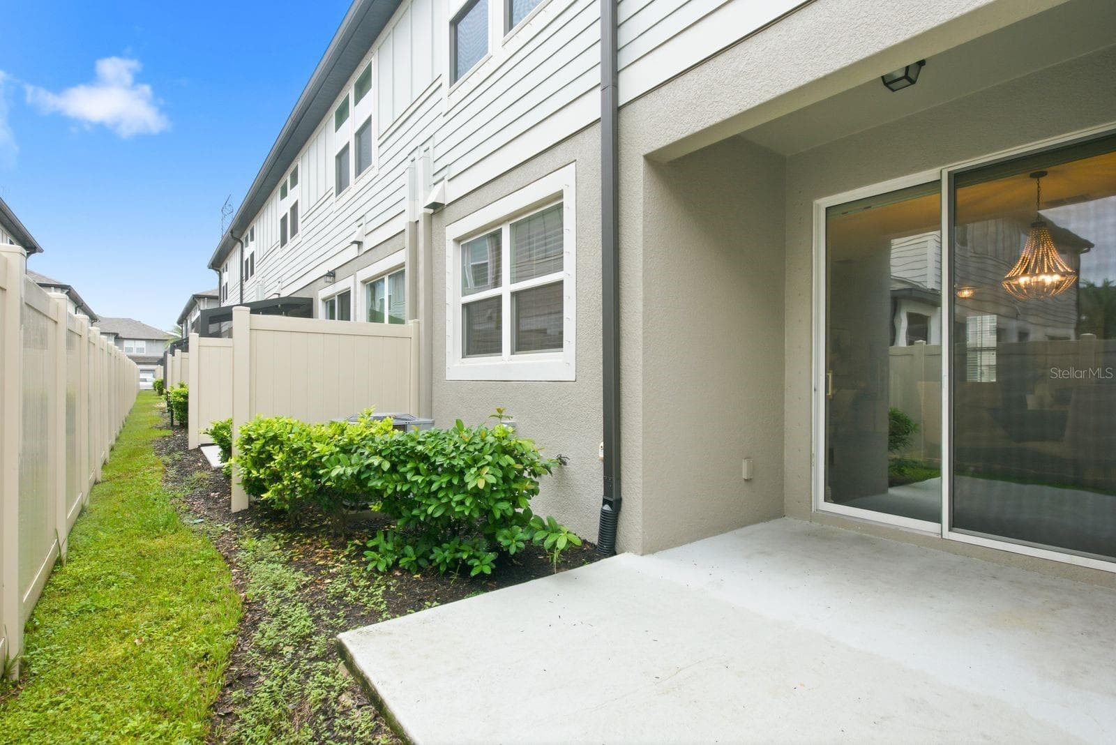 Single Family Residence at 2432 FOGGY CREEK CIR, CLEARWATER, photo 37 of 45