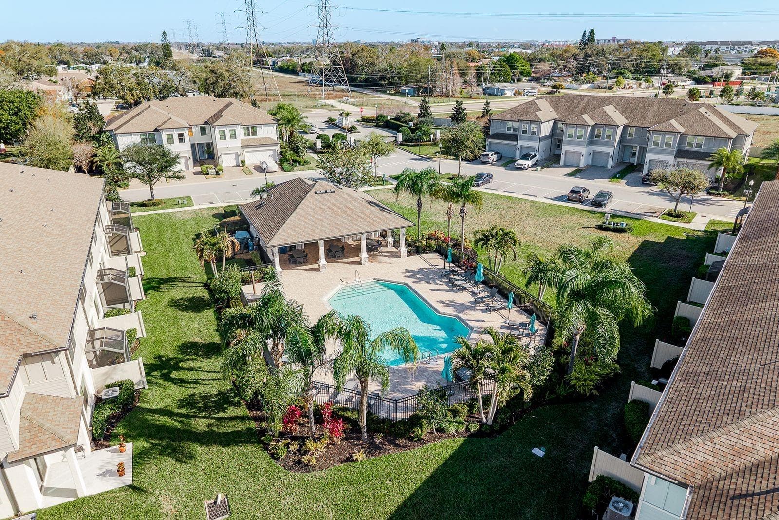 Single Family Residence at 2432 FOGGY CREEK CIR, CLEARWATER, photo 41 of 45