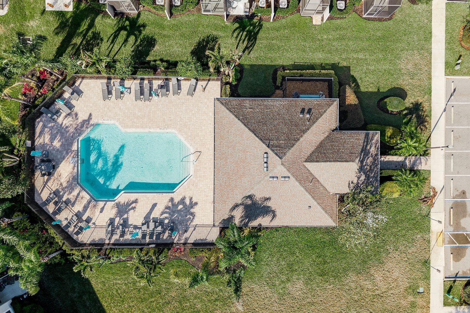 Single Family Residence at 2432 FOGGY CREEK CIR, CLEARWATER, photo 43 of 45