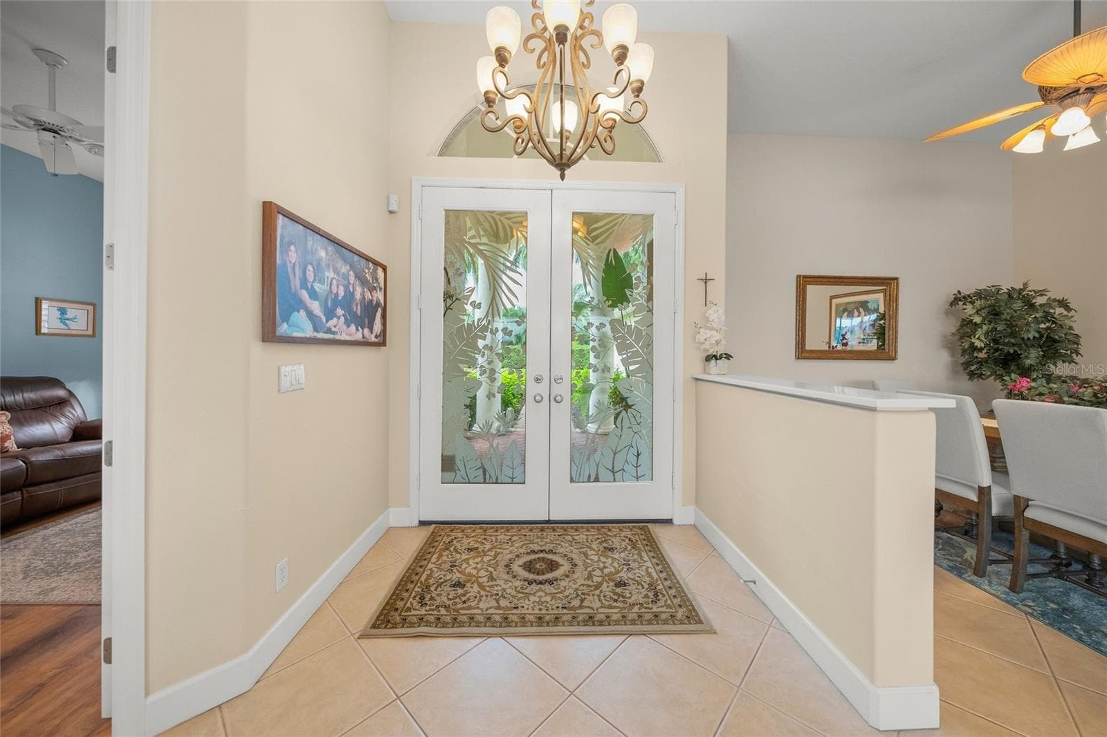 Single Family Residence at 2889 GRAZELAND DR, SARASOTA, photo 9 of 60