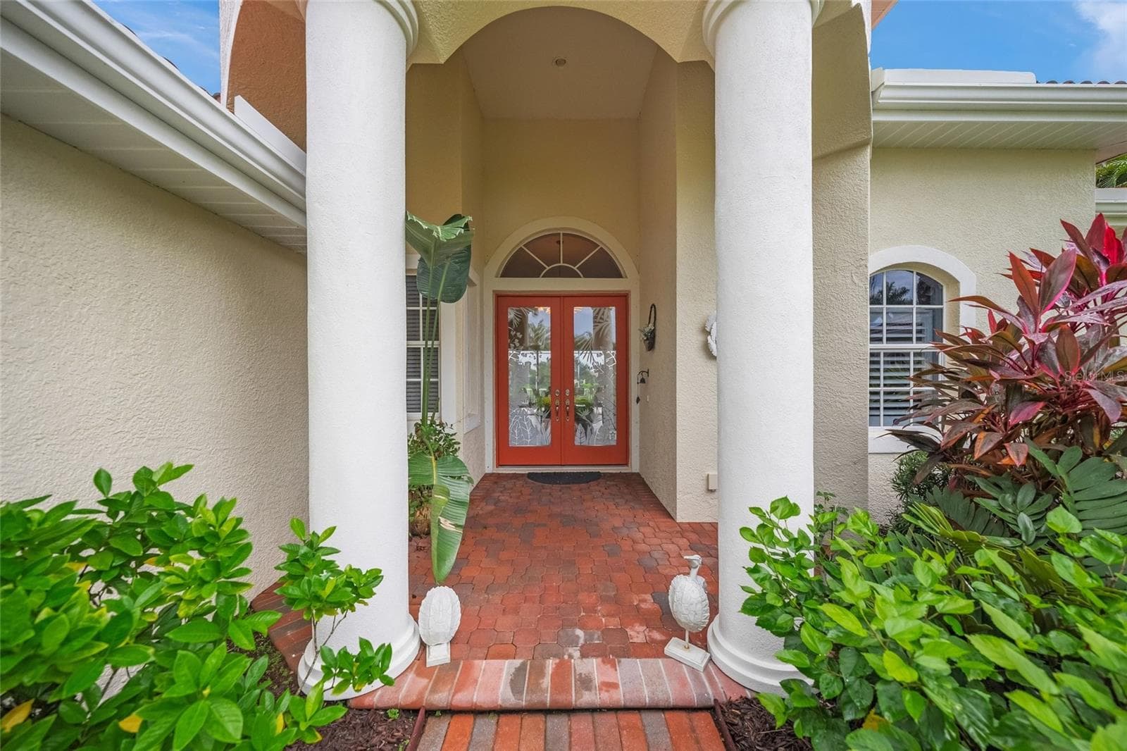 Single Family Residence at 2889 GRAZELAND DR, SARASOTA, photo 42 of 60