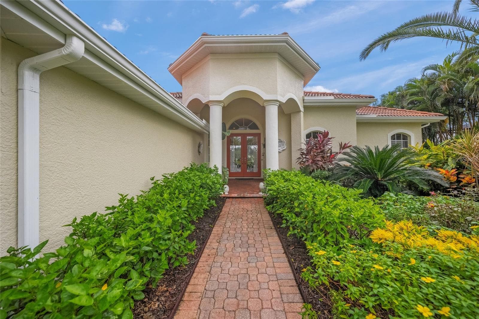 Single Family Residence at 2889 GRAZELAND DR, SARASOTA, photo 44 of 60