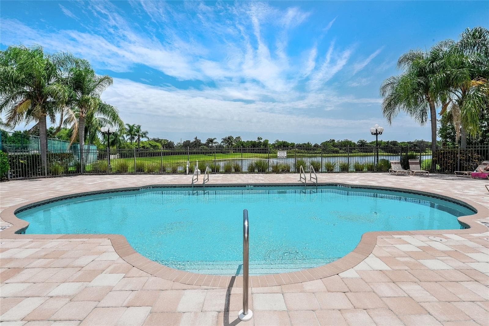 Single Family Residence at 2889 GRAZELAND DR, SARASOTA, photo 54 of 60