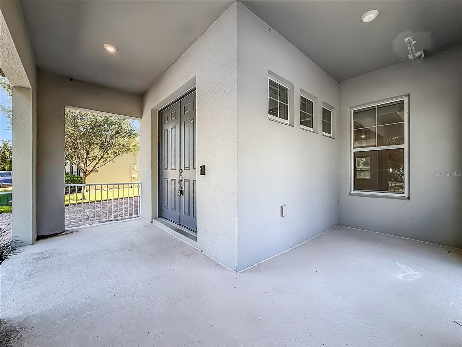 Single Family Residence at 10079 AUSTRINA OAK LOOP, WINTER GARDEN, photo 6 of 47