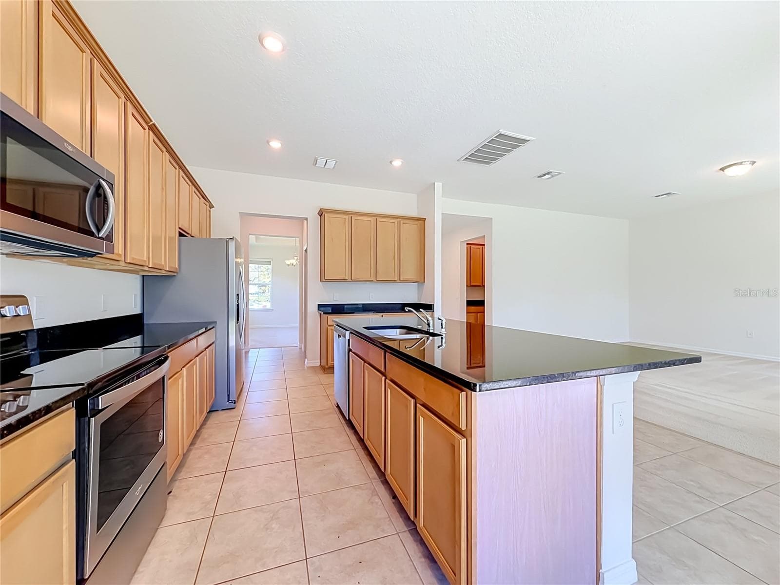 Single Family Residence at 10079 AUSTRINA OAK LOOP, WINTER GARDEN, photo 15 of 47