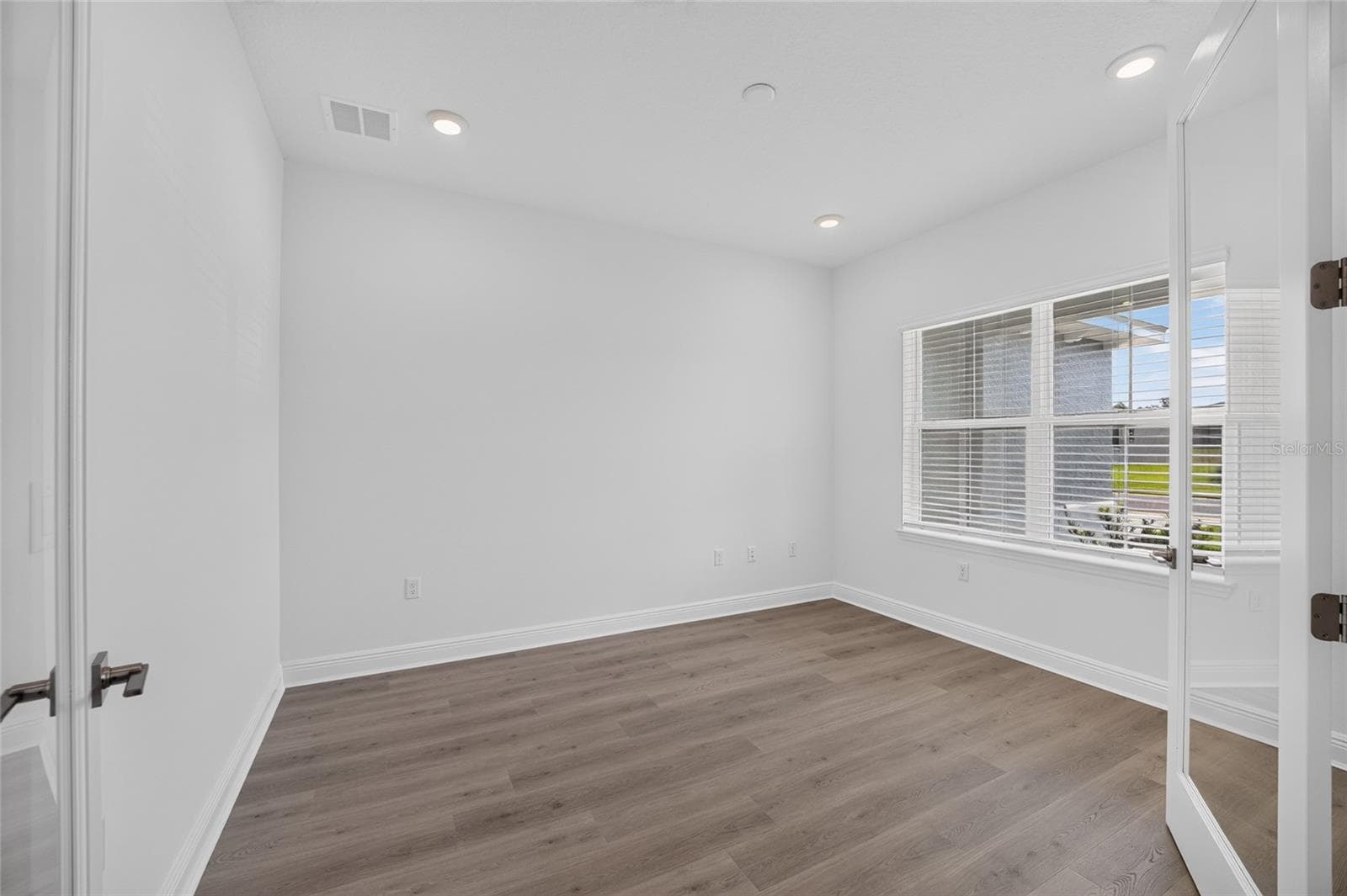 Single Family Residence at 10360 SW 106TH CT, OCALA, photo 10 of 55