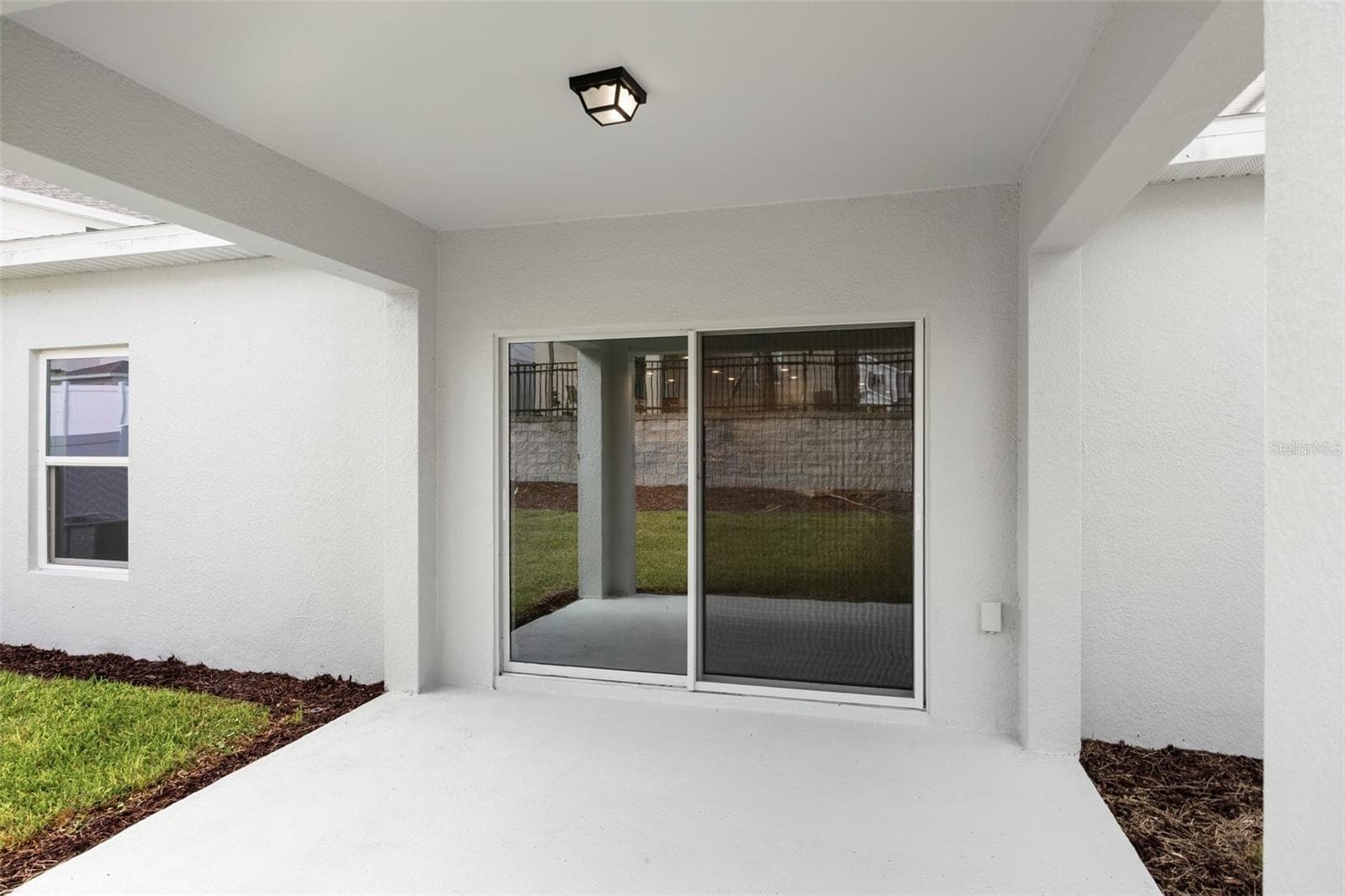 Covered Lanai - 1260 WHITE ASH LOOP, DELAND