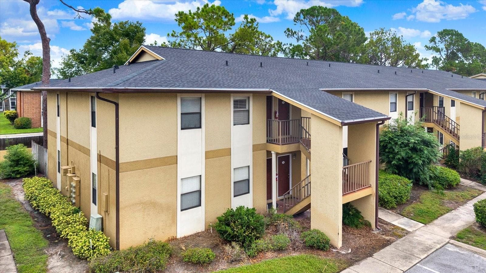 10199 SAILWINDS BLVD S #202