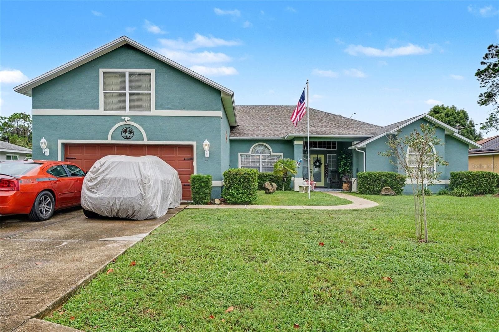 75 BROWNSTONE LN