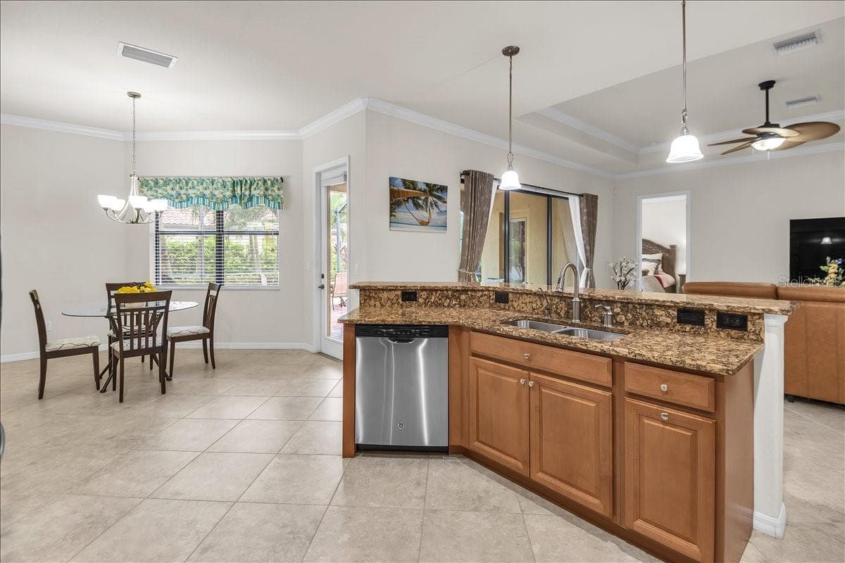 Single Family Residence at 13003 BELKNAP PL, BRADENTON, photo 11 of 42