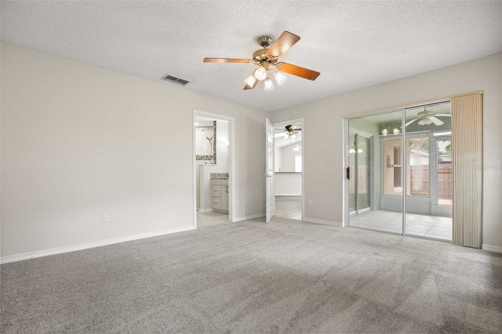 Single Family Residence at 15646 GREATER TRAIL, CLERMONT, photo 14 of 38