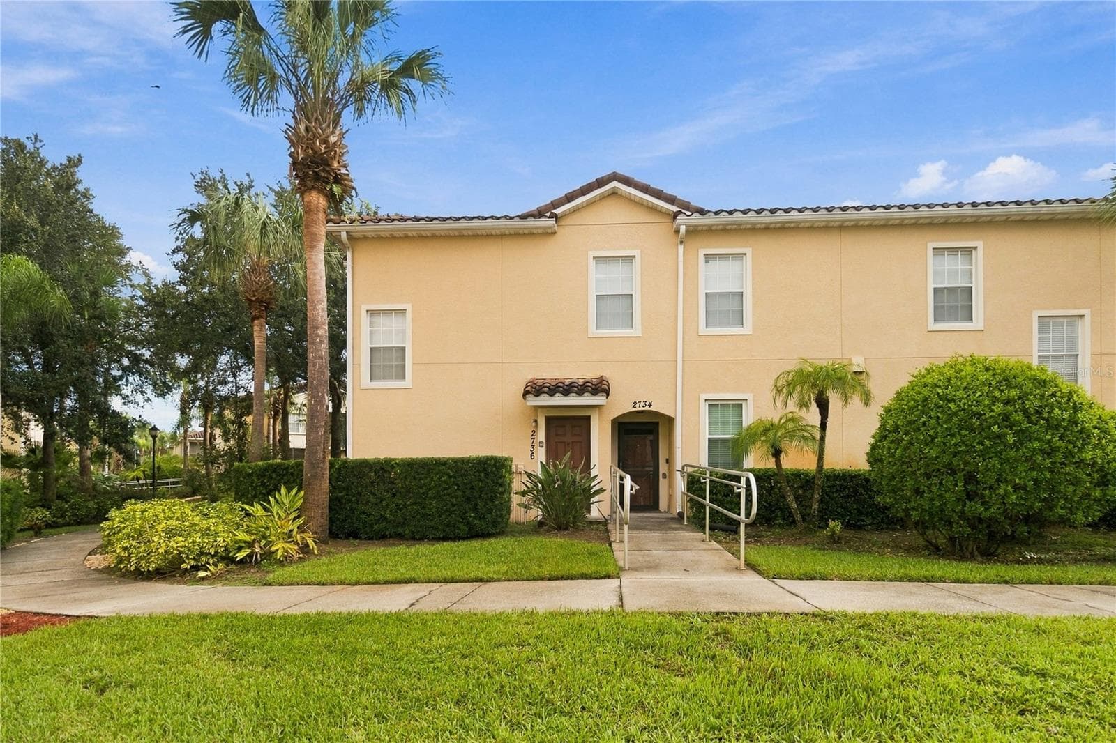 2736 OAKWATER DR