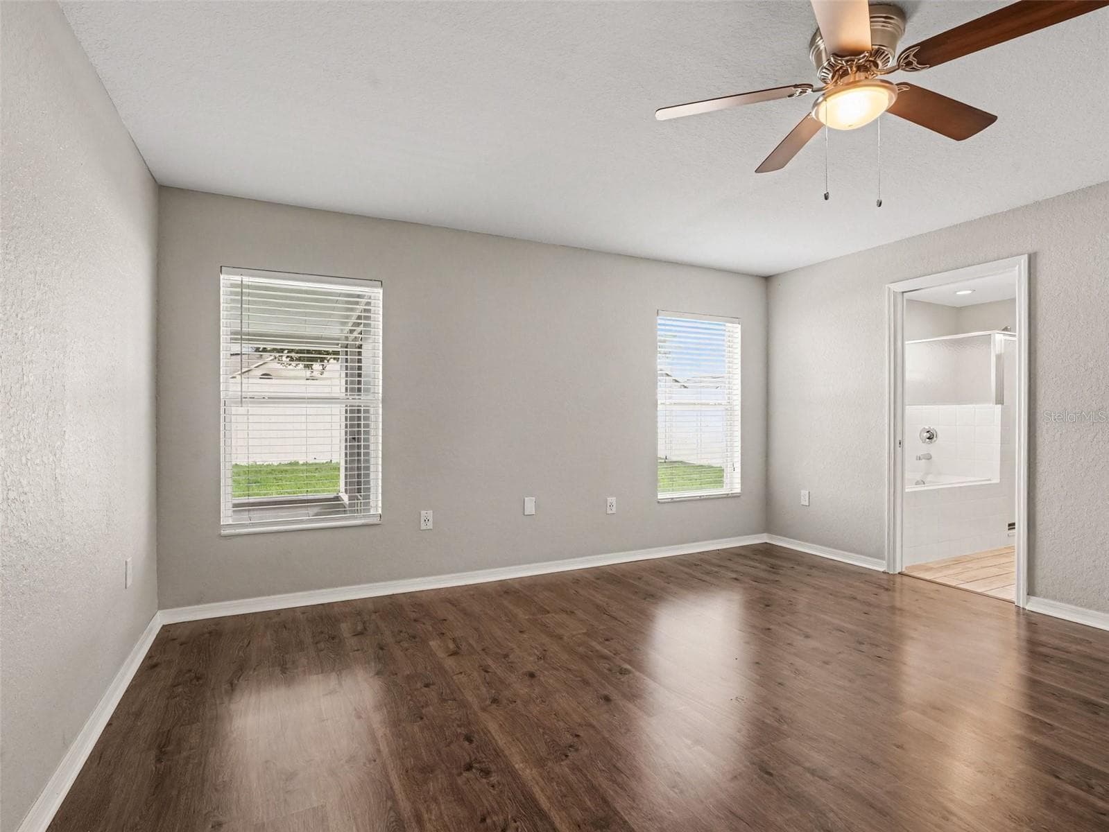 Single Family Residence at 1919 DANES CT, LAKELAND, photo 12 of 19