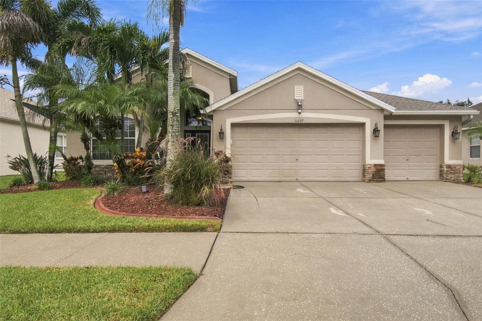 Single Family Residence at 11009 ROCKLEDGE VIEW DR, RIVERVIEW, photo 64 of 92