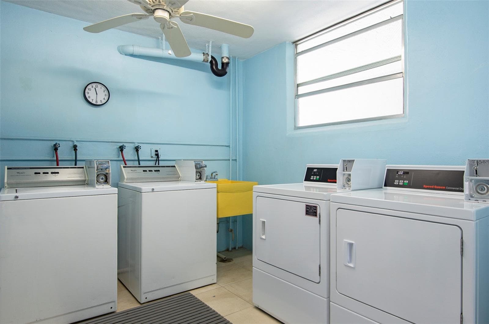 LAUNDRY ROOM - 4895 BAY ST NE #109, ST PETERSBURG