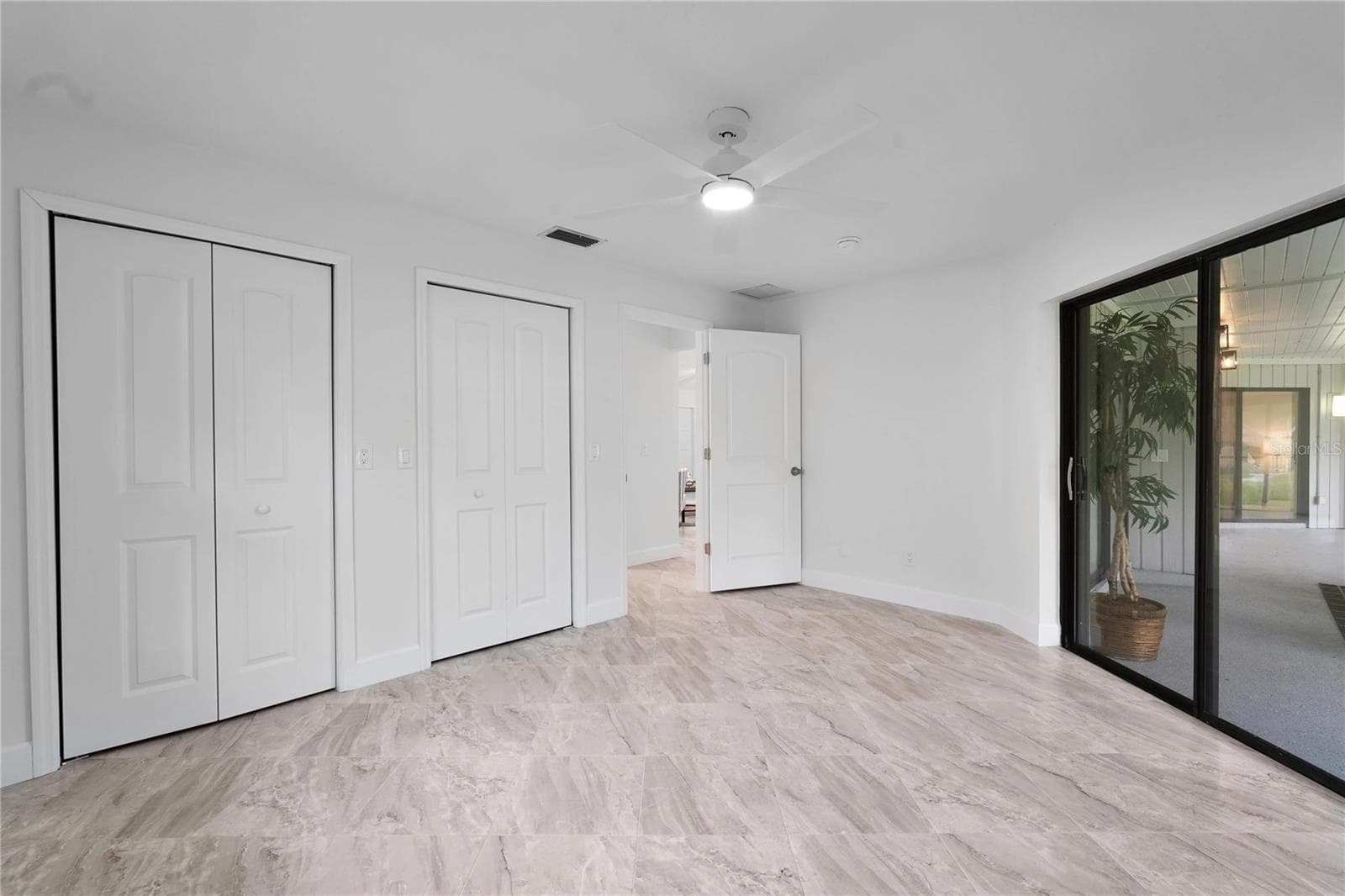 Single Family Residence at 5012 S DEEP WATER PT, HOMOSASSA, photo 15 of 27