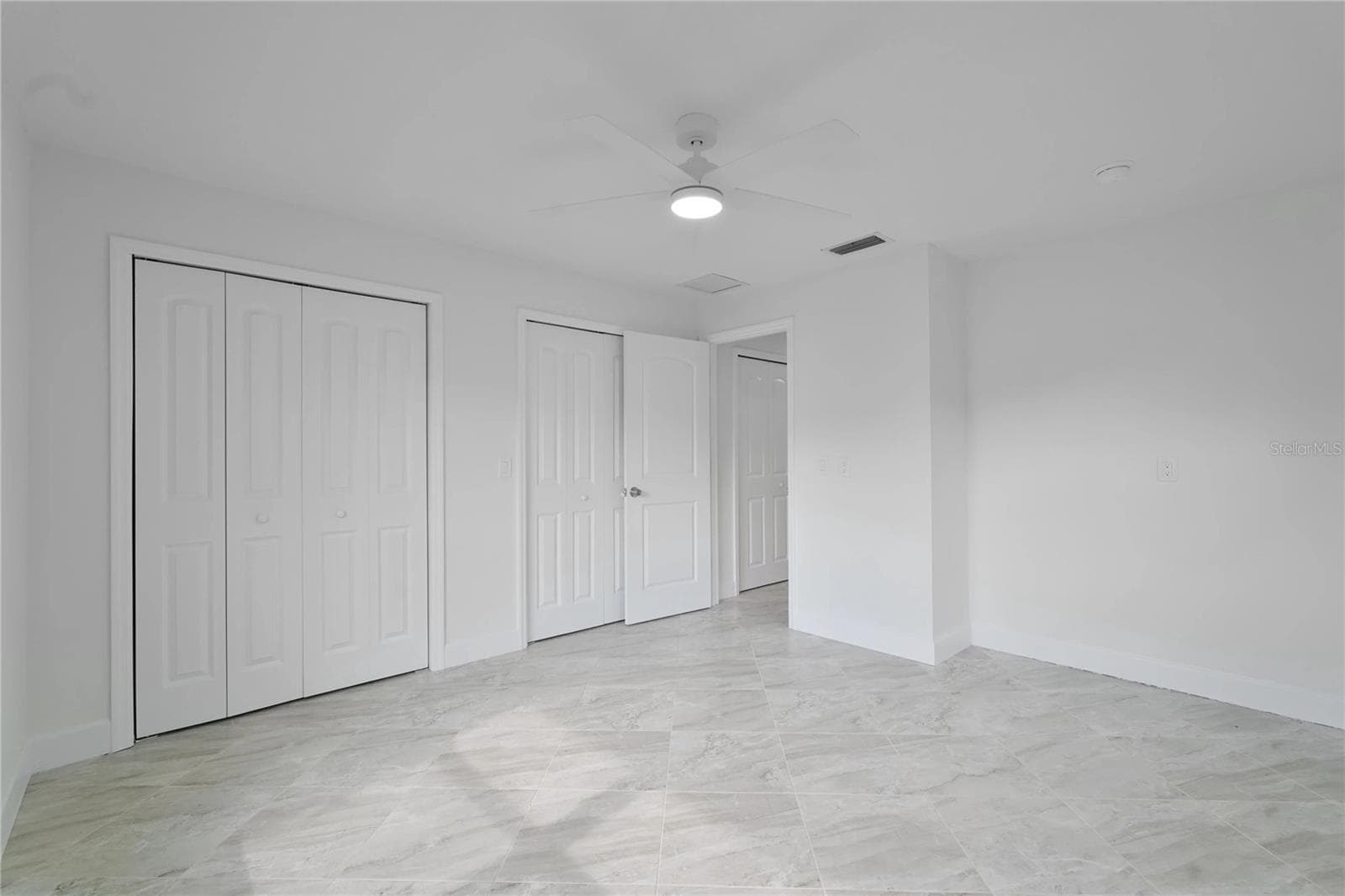 Single Family Residence at 5012 S DEEP WATER PT, HOMOSASSA, photo 16 of 27