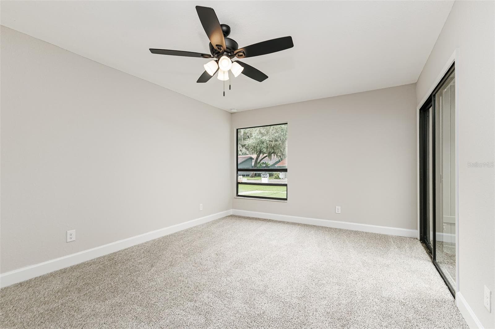 Condominium at 6616 SWEETBRIAR LN, LAKELAND, photo 13 of 25