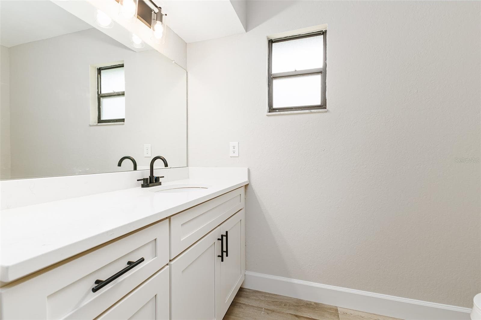 Condominium at 6616 SWEETBRIAR LN, LAKELAND, photo 16 of 25