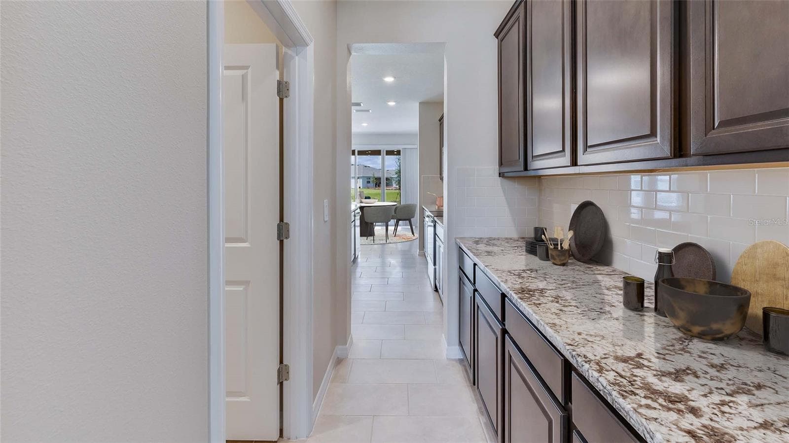 Single Family Residence at 3519 HARVEST GARDENS LOOP, PLANT CITY, photo 5 of 16