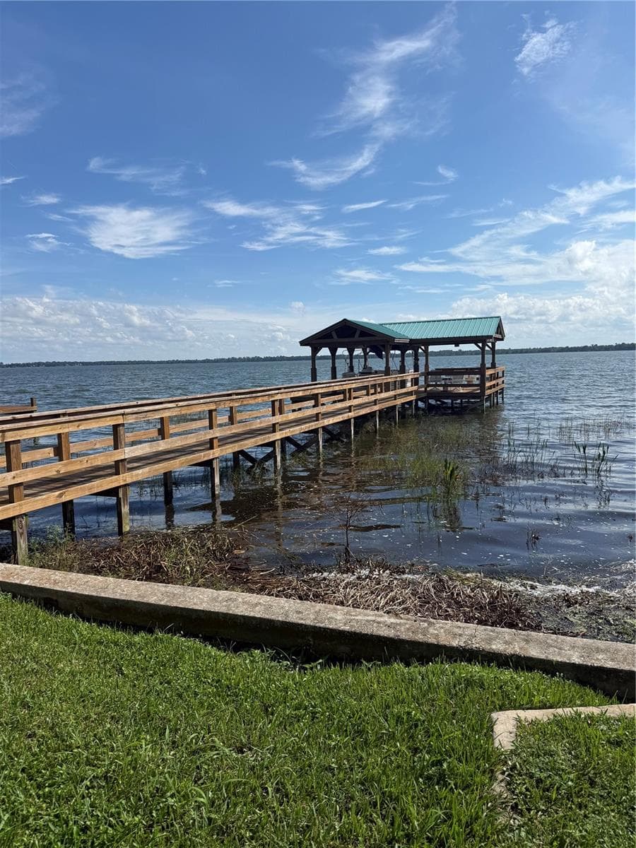 Single Family Residence at 722 LAKE DORA DR, TAVARES, photo 7 of 60