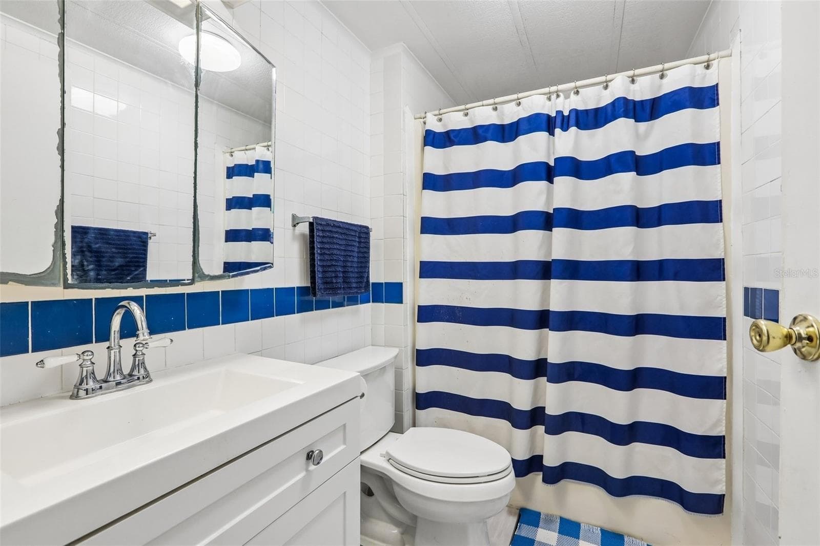 Manufactured Home at 8807 SHELDON WEST DR, TAMPA, photo 10 of 22