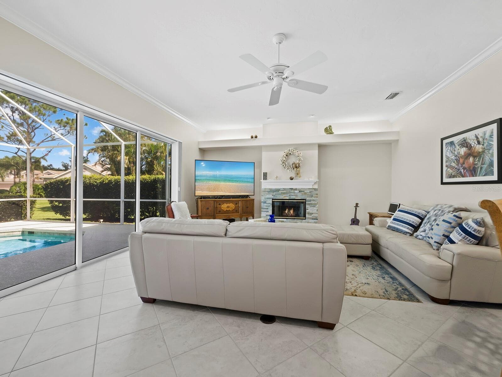 Single Family Residence at 6643 BUTLERS CREST DR, BRADENTON, photo 19 of 57