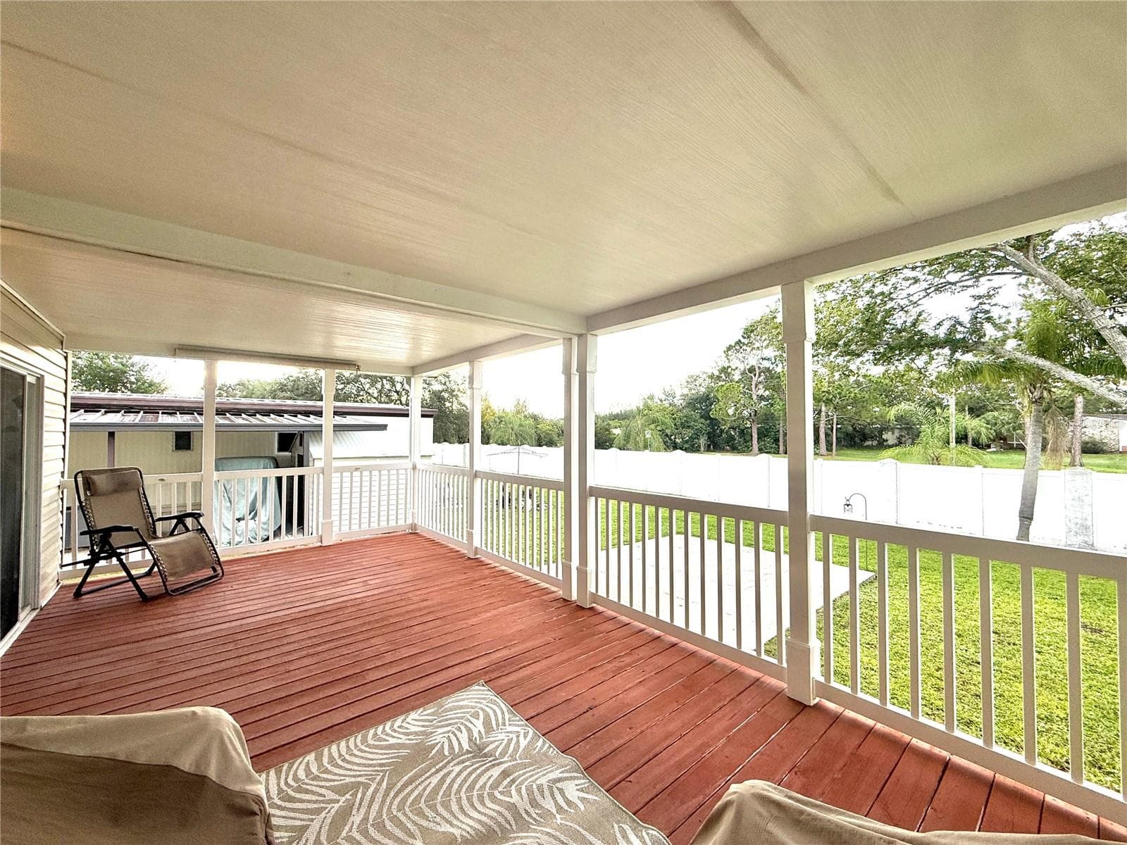 Manufactured Home at 260 S PORT ROYAL LN, APOLLO BEACH, photo 10 of 19