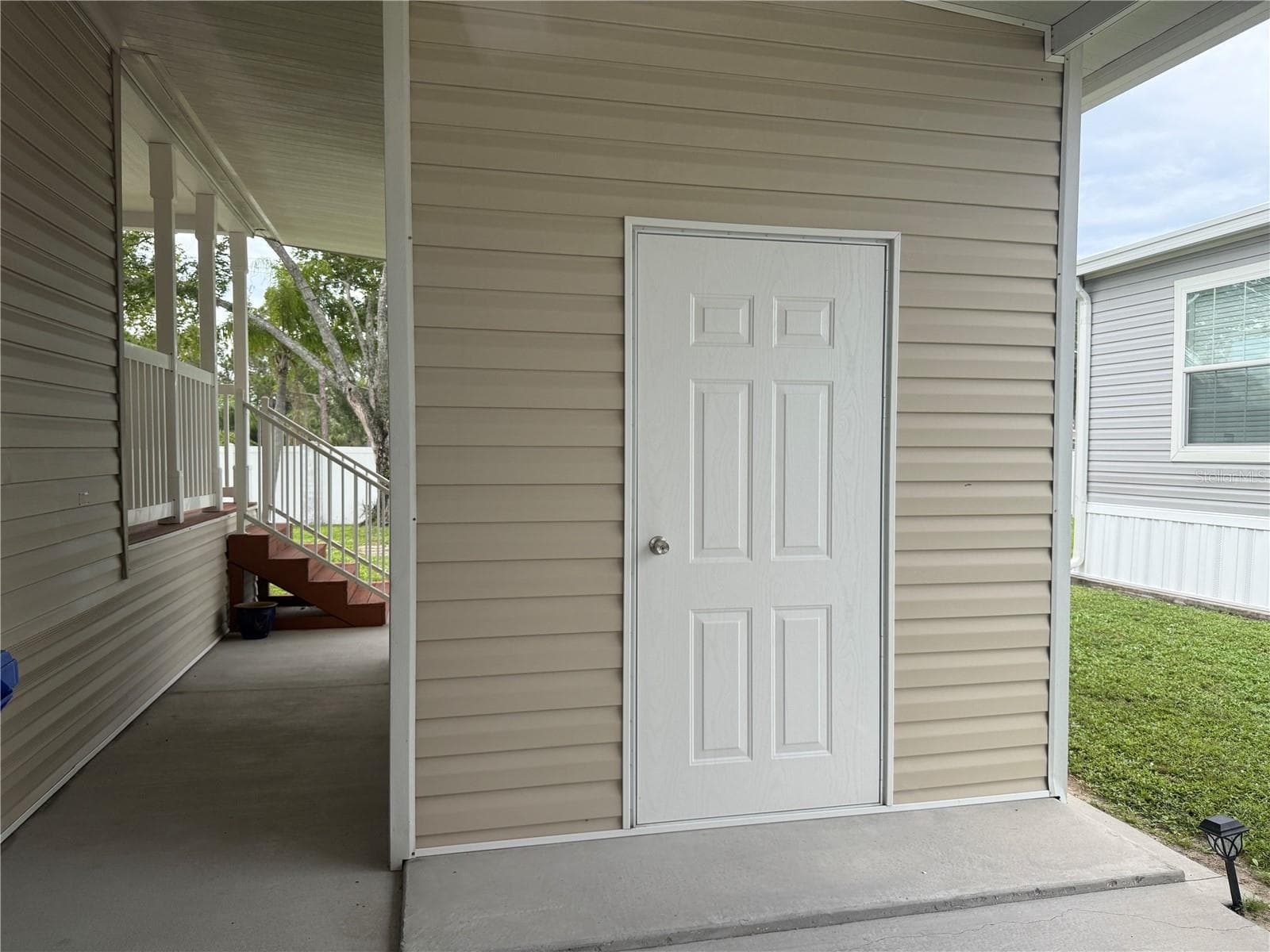 Manufactured Home at 260 S PORT ROYAL LN, APOLLO BEACH, photo 19 of 19