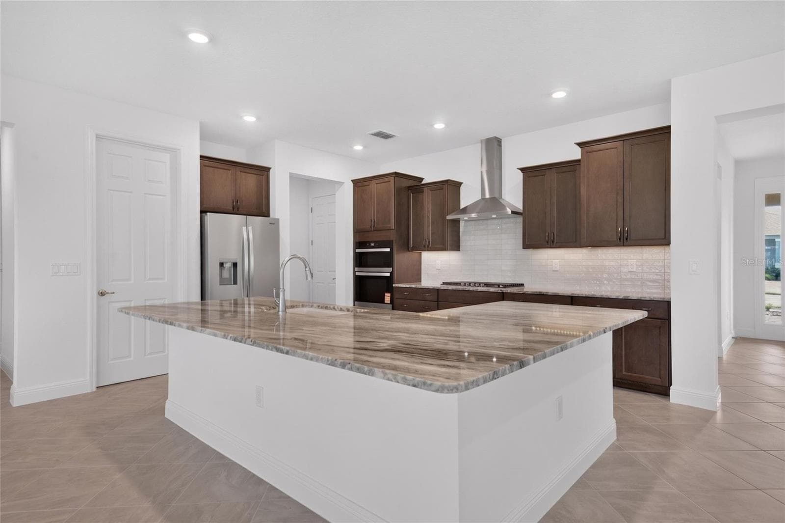 Single Family Residence at 10330 SW 106TH CT, OCALA, photo 19 of 60
