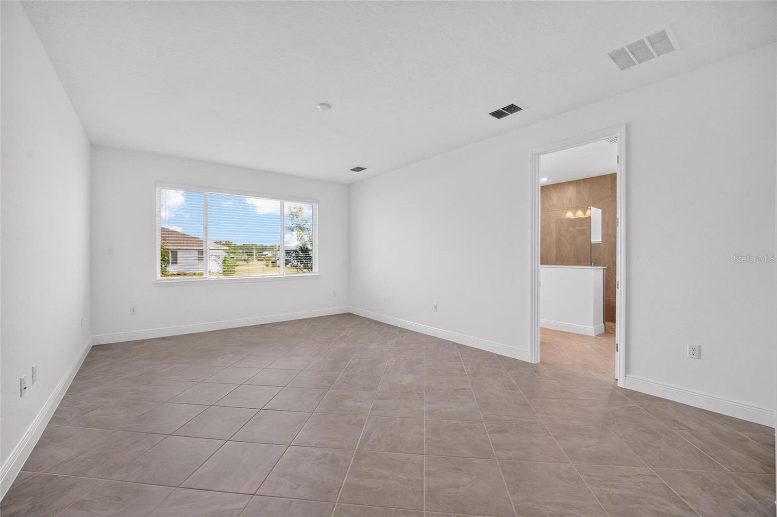 Single Family Residence at 10330 SW 106TH CT, OCALA, photo 35 of 60
