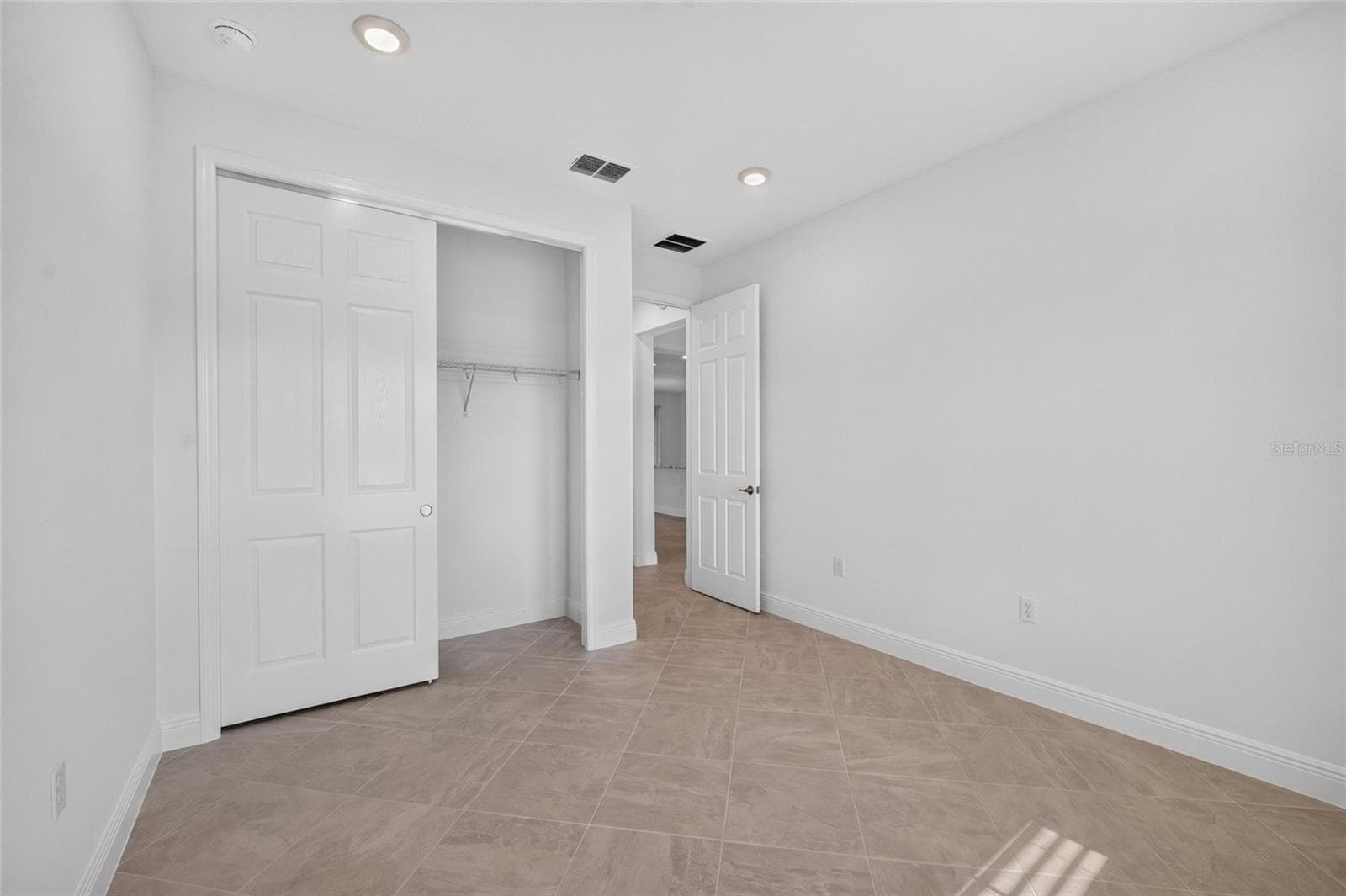 Single Family Residence at 10330 SW 106TH CT, OCALA, photo 50 of 60