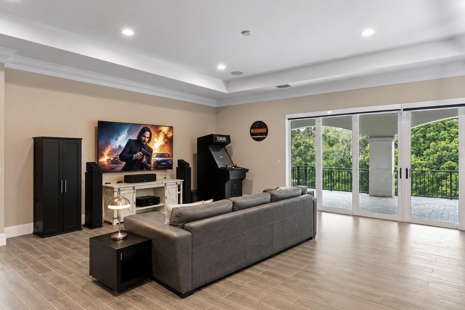 Single Family Residence at 17032 COMUNIDAD DE AVILA, LUTZ, photo 33 of 49