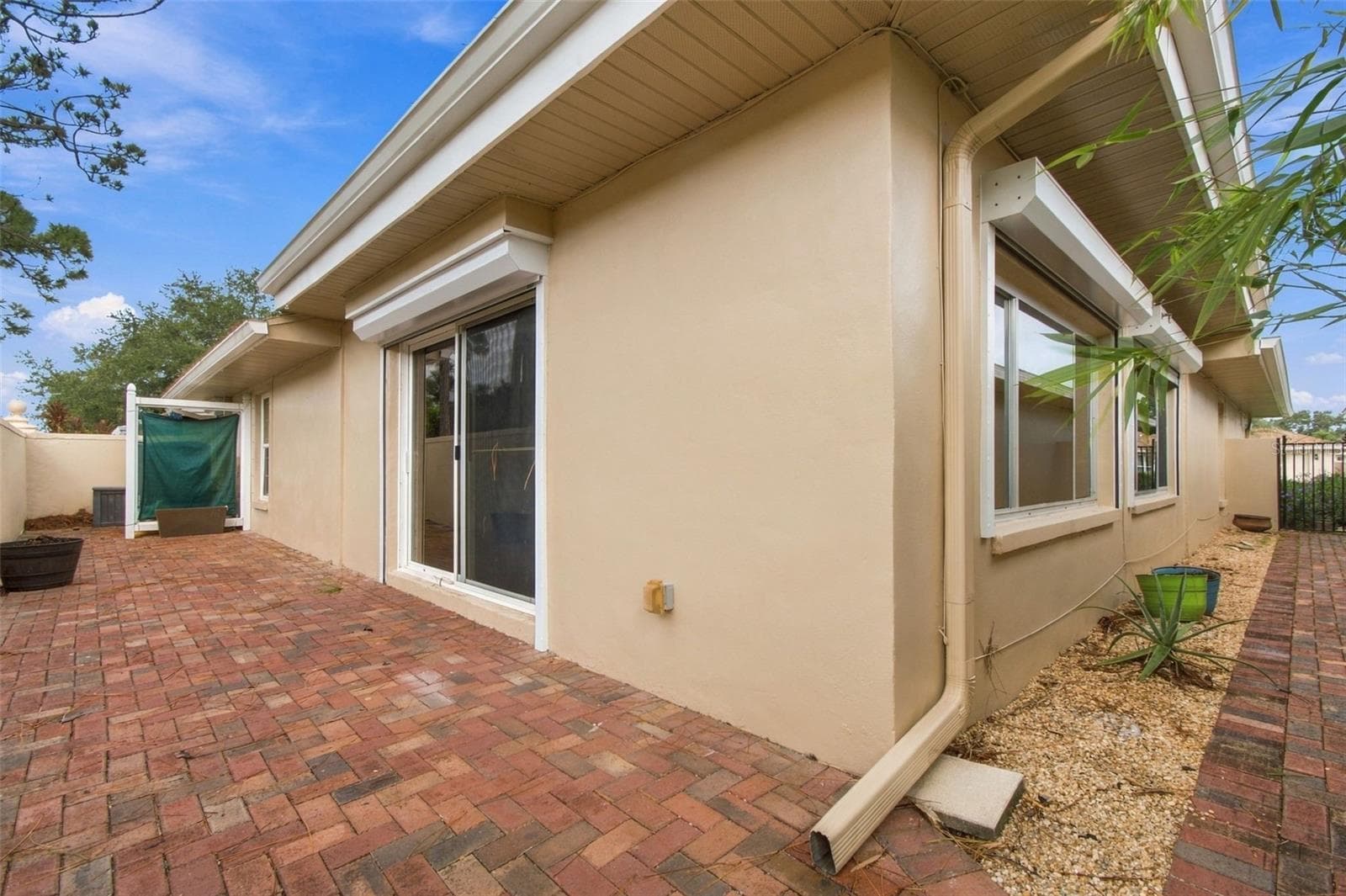 Single Family Residence at 2254 HERON CIR, CLEARWATER, photo 46 of 59