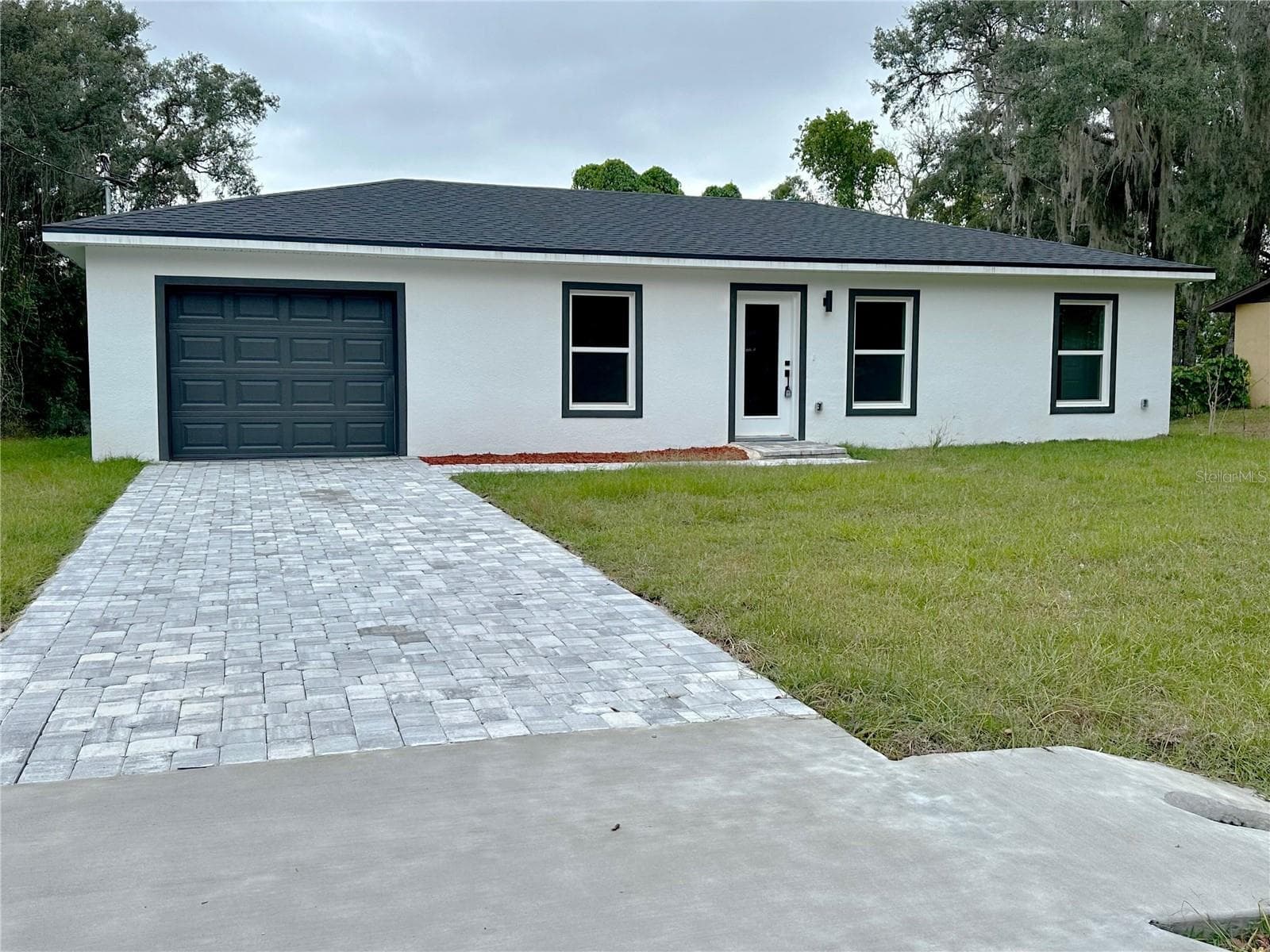 56 HEMLOCK TRL